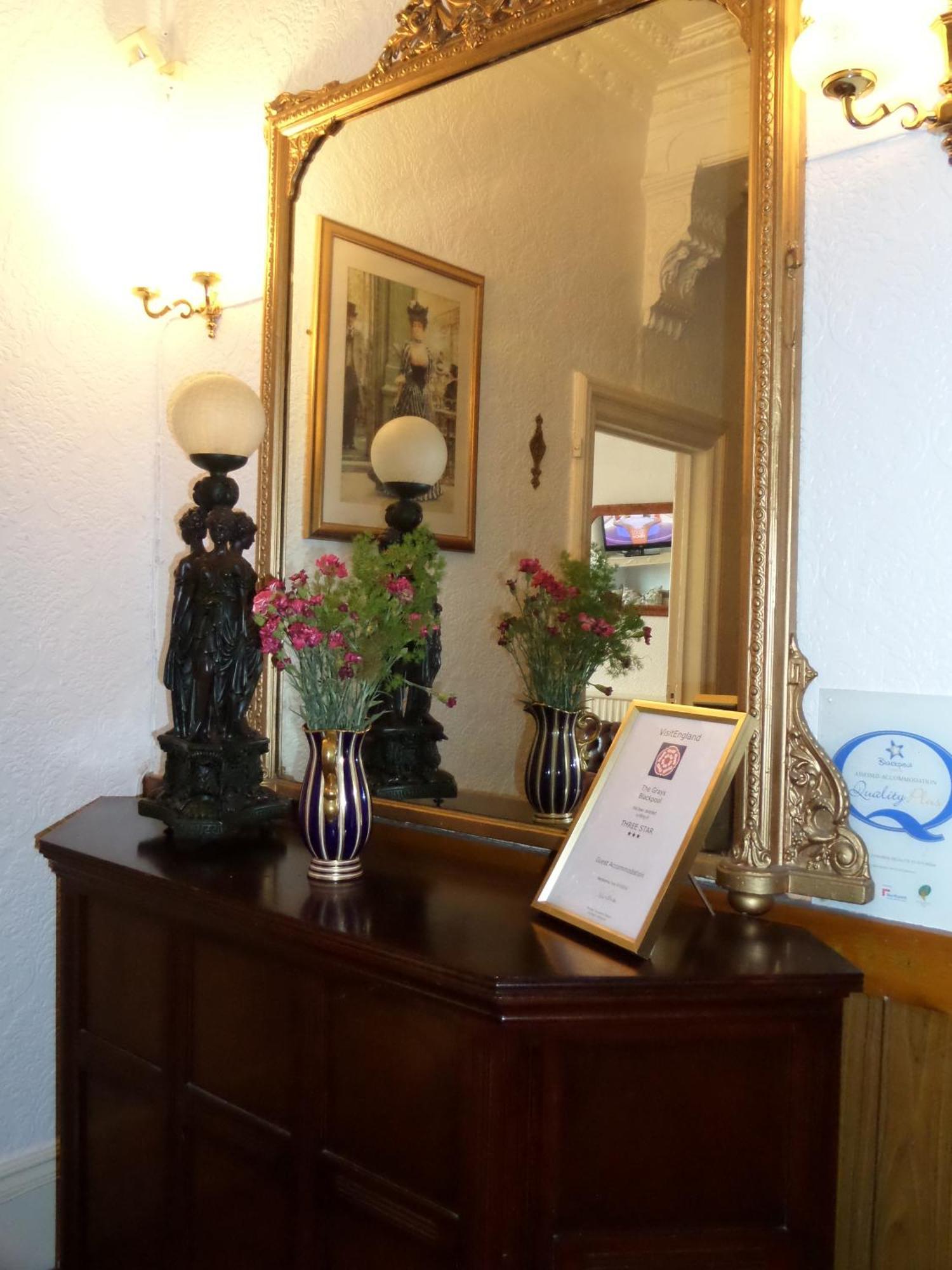 The Grays Bed & Breakfast Blackpool Dış mekan fotoğraf