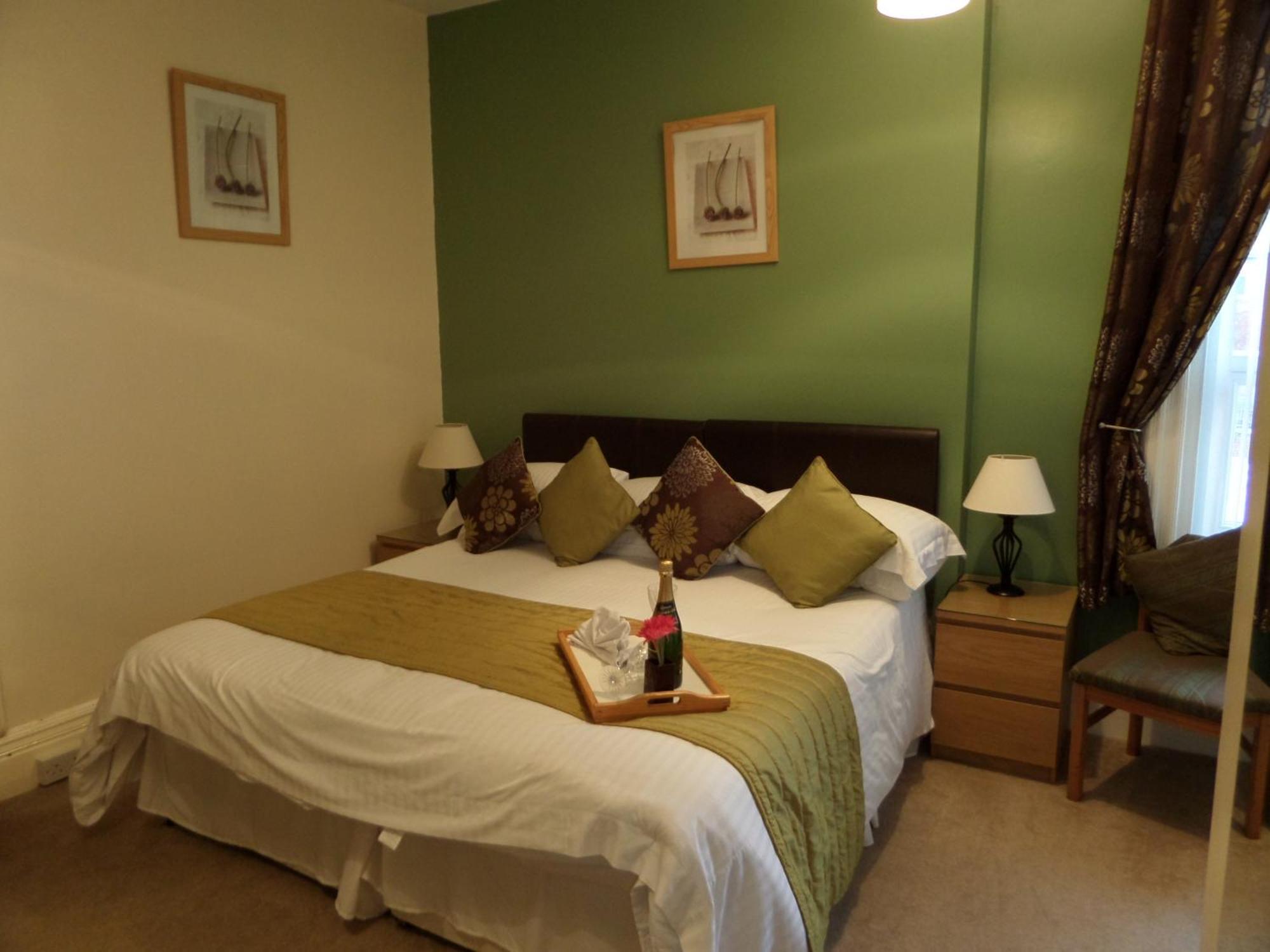 The Grays Bed & Breakfast Blackpool Dış mekan fotoğraf